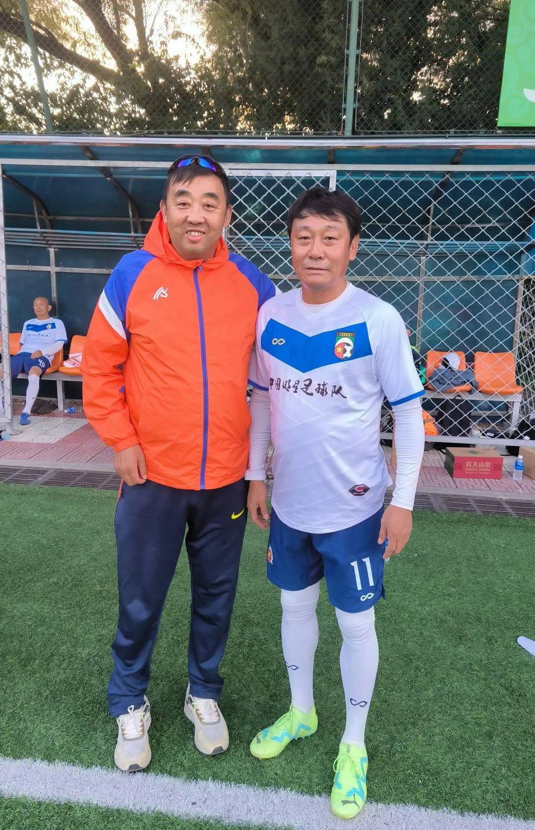 近日，由霍廷霄监制，廉涛执导，朱茵、成泰燊领衔主演，方芳、高林宇、季承、宗俊涛、王佳佳、蒋雪鸣、柳俊岐等主演的东方惊悚题材电影《皮囊》正式杀青，并发布电影概念海报